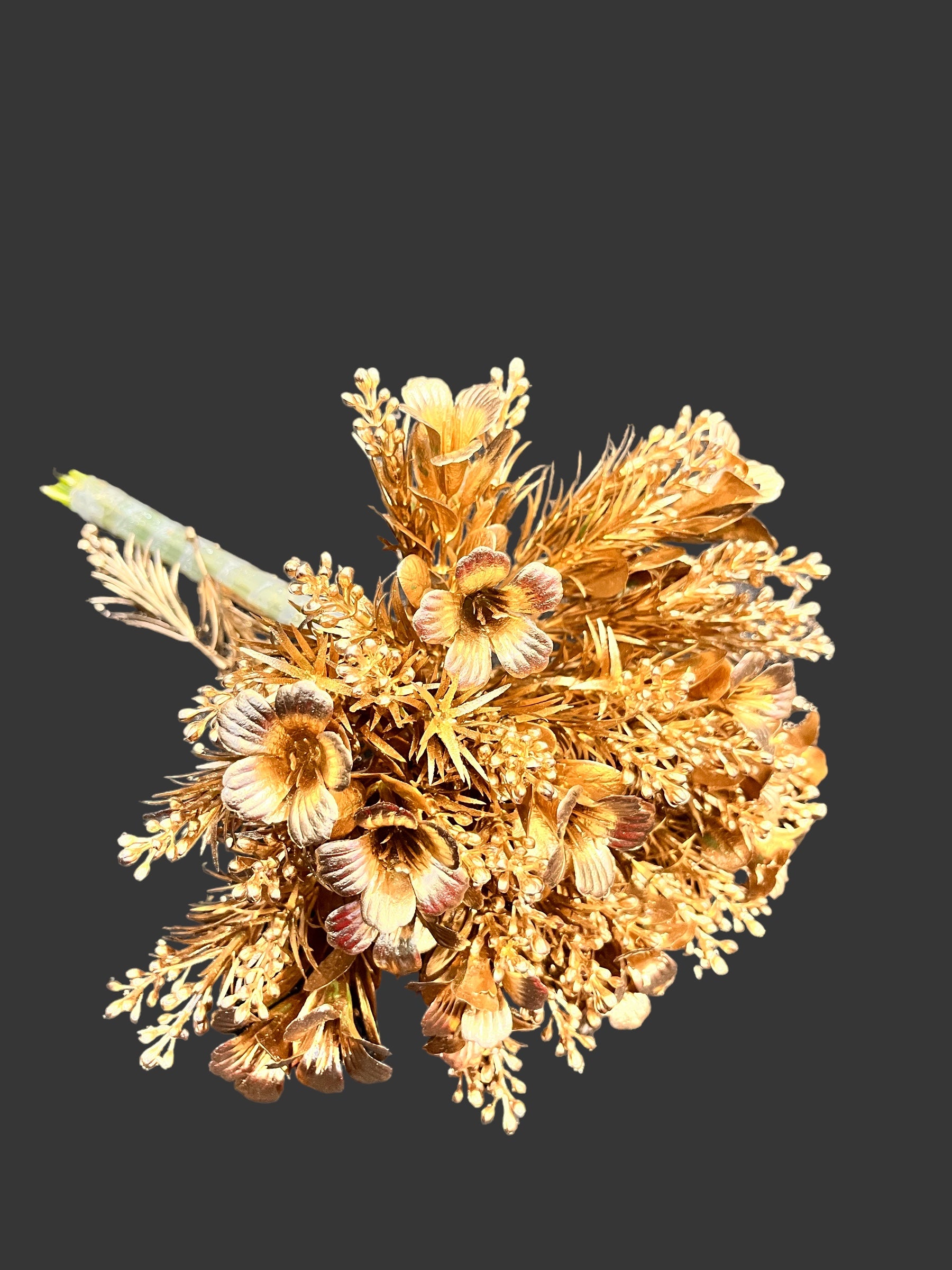 golden-metallic-artificial-flower-bunch